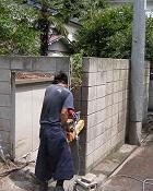 千葉市中央区　コンクリ塀・カーポートの撤去解体